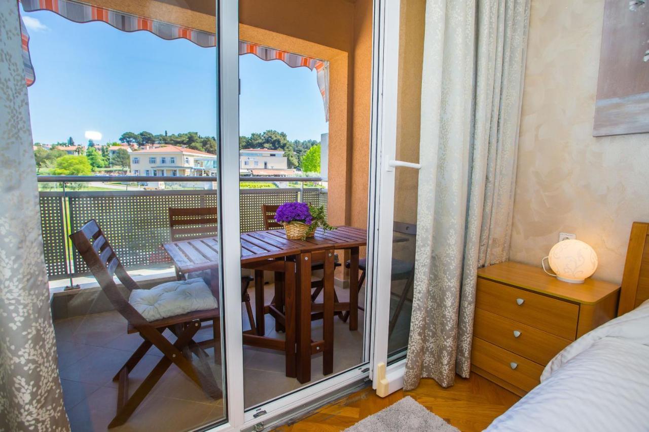 Apartment Dora Near Sea And Center With Private Garage 波雷奇 外观 照片