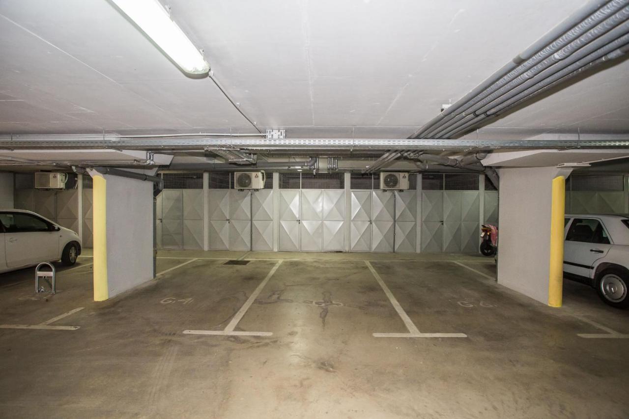 Apartment Dora Near Sea And Center With Private Garage 波雷奇 外观 照片